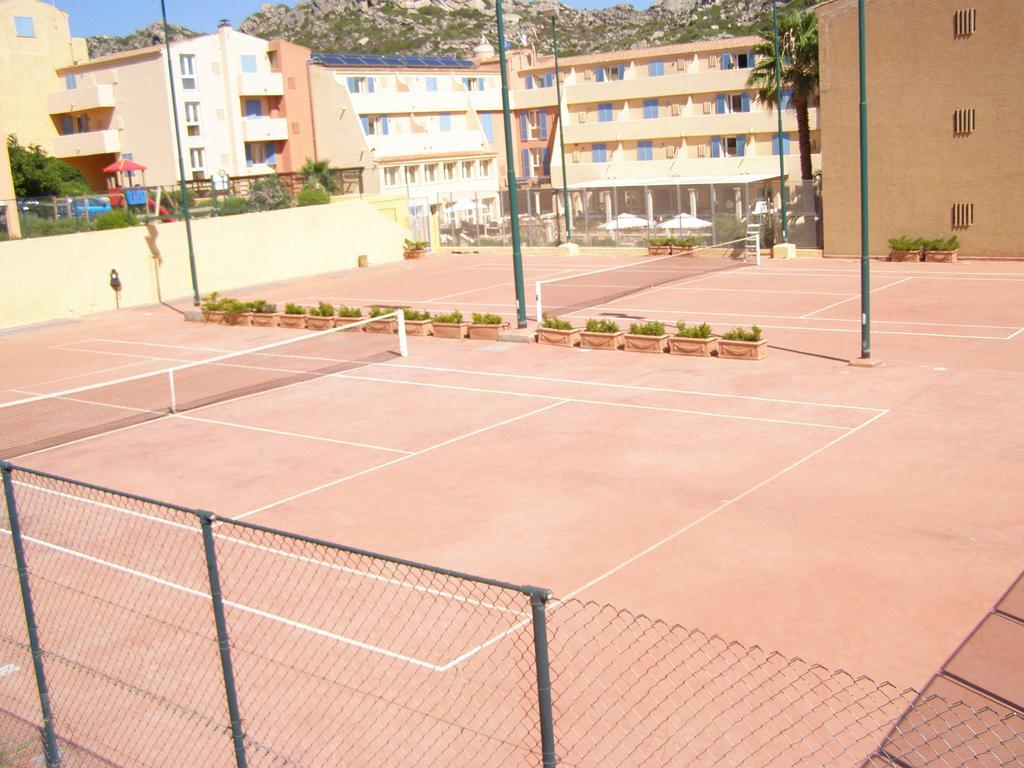 Le Nereidi Hotel & Residence Con Piscina-Tennis-Fitness-Parcheggio Coperto-Sala Conferenze La Maddalena  Ngoại thất bức ảnh
