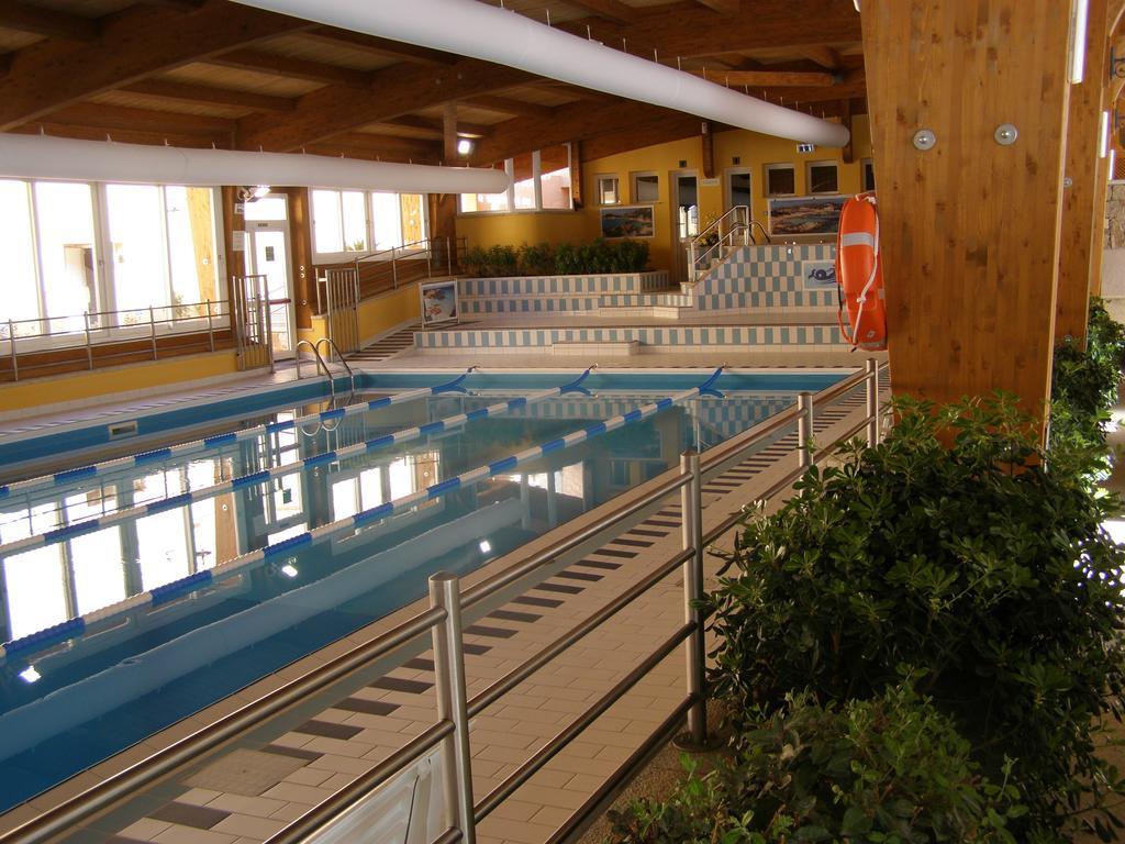 Le Nereidi Hotel & Residence Con Piscina-Tennis-Fitness-Parcheggio Coperto-Sala Conferenze La Maddalena  Ngoại thất bức ảnh