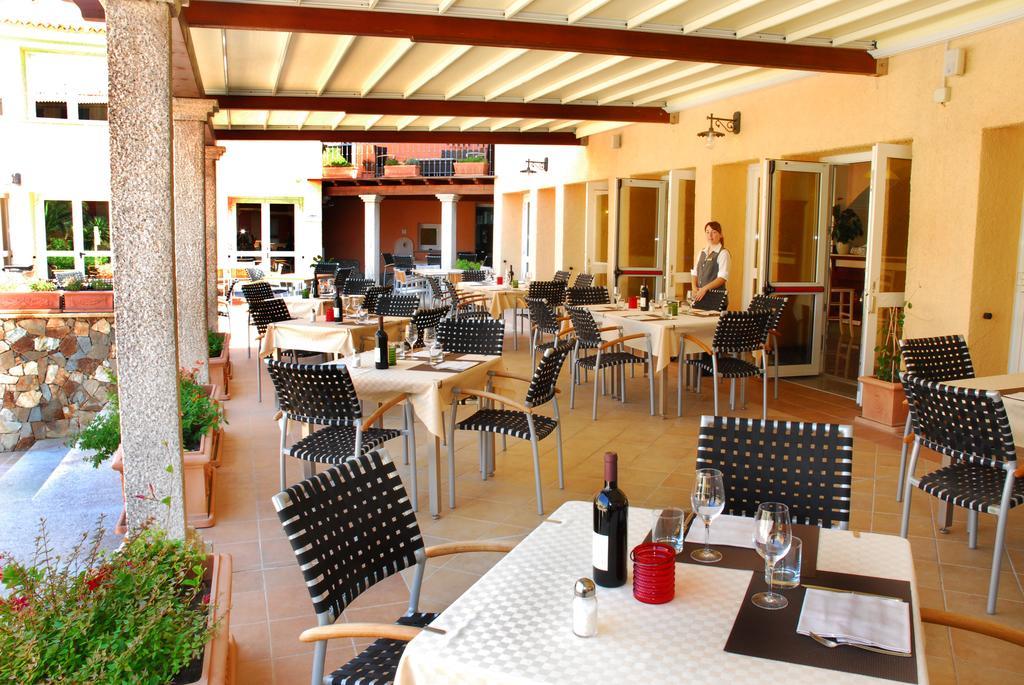 Le Nereidi Hotel & Residence Con Piscina-Tennis-Fitness-Parcheggio Coperto-Sala Conferenze La Maddalena  Ngoại thất bức ảnh